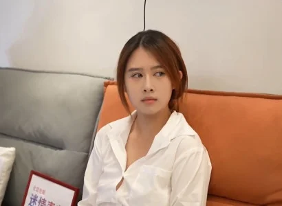 Trưởng phòng cho nữ nhân viên ngất ngây thuốc kích dục rồi cưỡng hiếp